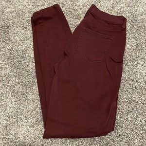 Bullhead size 26 jegging high waisted pants maroon